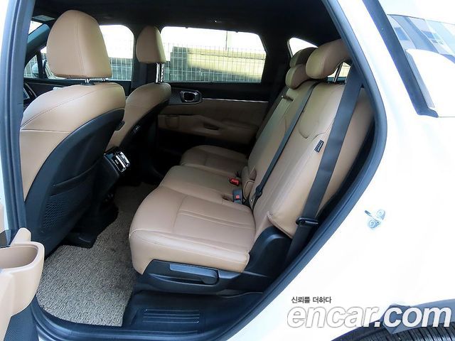Kia Sorento (IV) Gasoline 2.5T 2WD Noblesse 2024 — фото 15