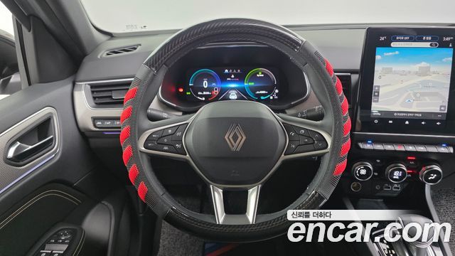 Renault Korea Arkana 1.6 E-TECH Iconic 2025 — фото 17