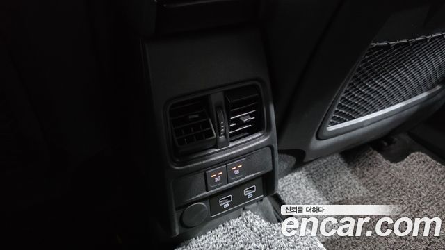 Renault Korea Arkana 1.6 E-TECH Iconic 2025 — фото 34