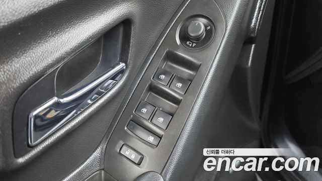 Chevrolet Trax 1.6 Diesel LTZ 2017 — фото 29