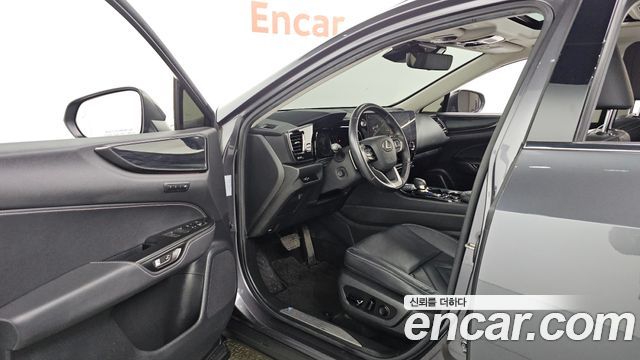 Lexus NX450h+ (II) Premium 2022 — фото 10
