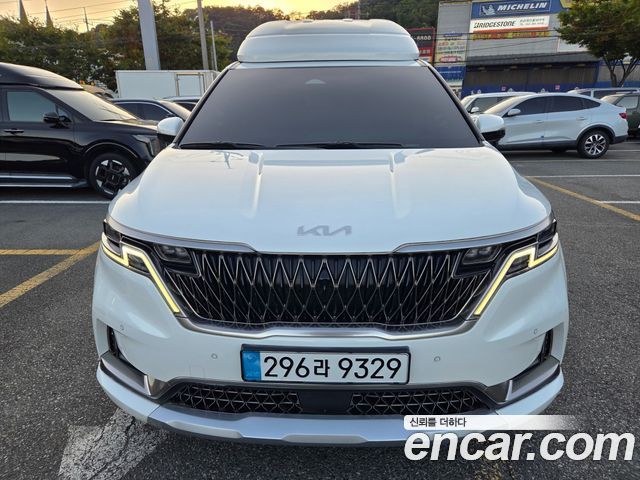 Kia Carnival (IV) Gasoline 9-Seater Signature 2023 — фото 1