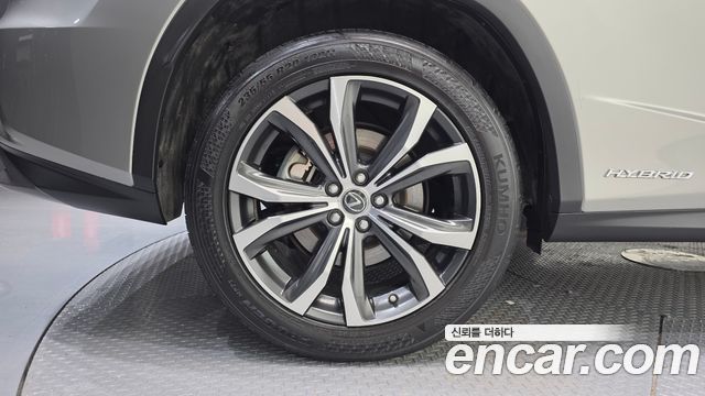 Lexus RX450h (IV) Executive 2019 — фото 5