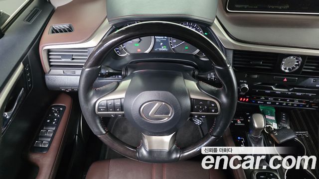 Lexus RX450h (IV) Executive 2019 — фото 16