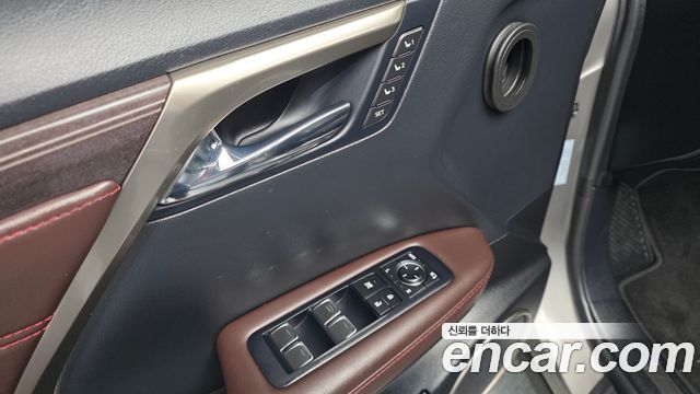 Lexus RX450h (IV) Executive 2019 — фото 43
