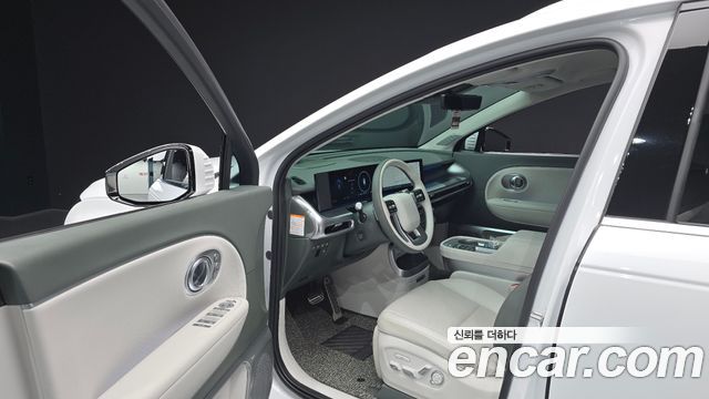 Hyundai Ioniq 9 Performance Type AWD 6-Seater Calligraphy 2025 — фото 10