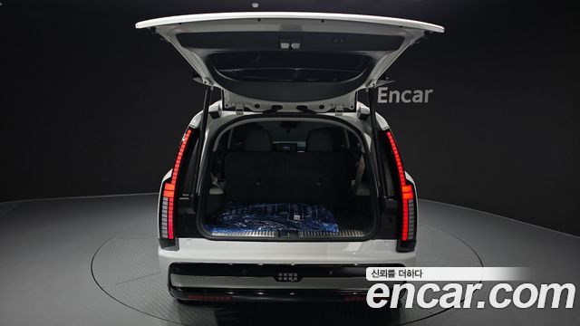 Hyundai Ioniq 9 Performance Type AWD 6-Seater Calligraphy 2025 — фото 41