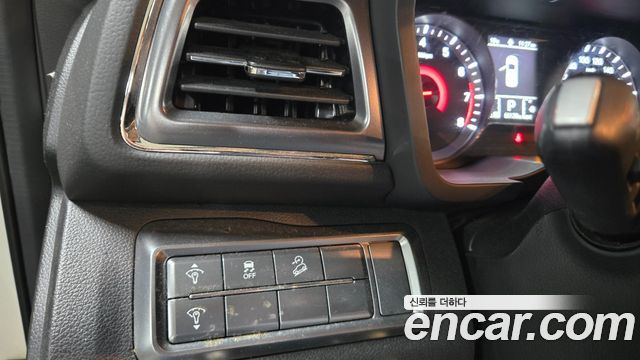 KG Mobility (SsangYong) Very New Tivoli Gasoline 1.5 2WD V5 2023 — фото 9