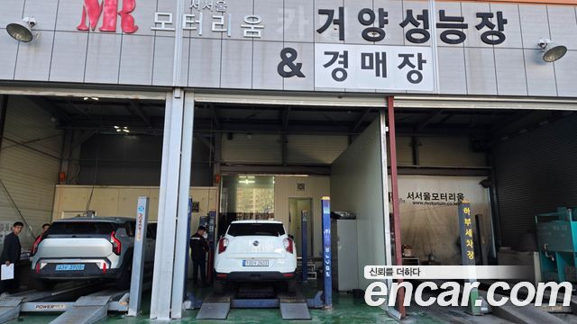 KG Mobility (SsangYong) Very New Tivoli Gasoline 1.5 2WD V5 2023 — фото 21
