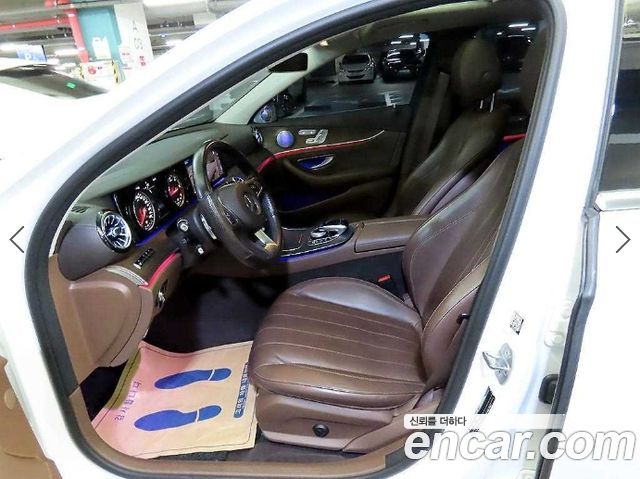 Mercedes-Benz E-Class (W213) E220d 4MATIC Exclusive 2017 — фото 6