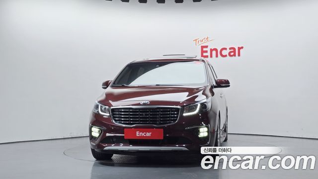 Kia Carnival 9-seater Noblesse 2015 — фото 3