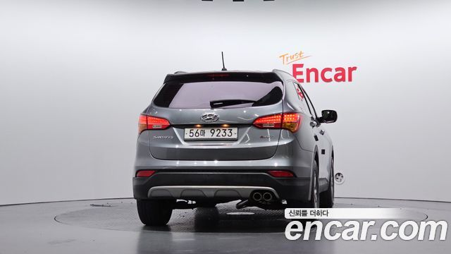 Hyundai Santa Fe (DM) Diesel(e-VGT) 2.0 2WD Premium 2013 — фото 4