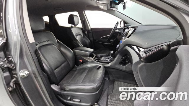 Hyundai Santa Fe (DM) Diesel(e-VGT) 2.0 2WD Premium 2013 — фото 12
