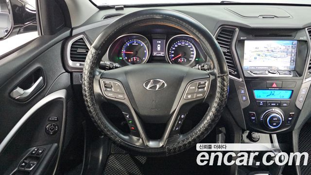 Hyundai Santa Fe (DM) Diesel(e-VGT) 2.0 2WD Premium 2013 — фото 13
