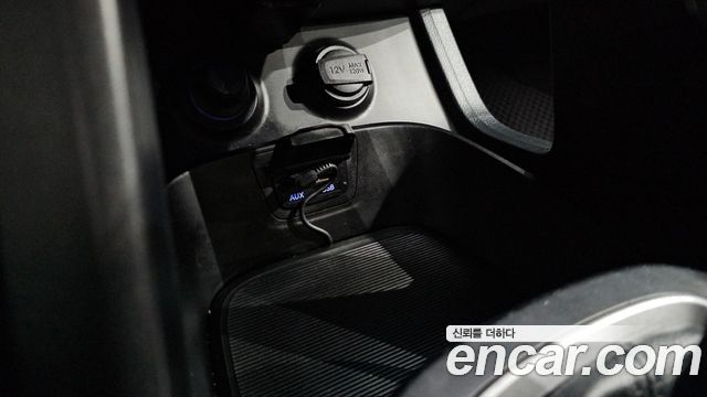 Hyundai Santa Fe (DM) Diesel(e-VGT) 2.0 2WD Premium 2013 — фото 27
