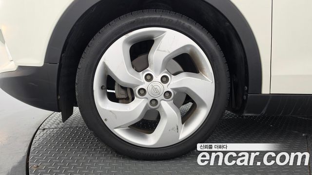 KG Mobility (SsangYong) Tivoli LX 2WD DLX 2015 — фото 5