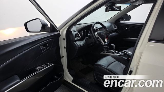 KG Mobility (SsangYong) Tivoli LX 2WD DLX 2015 — фото 10