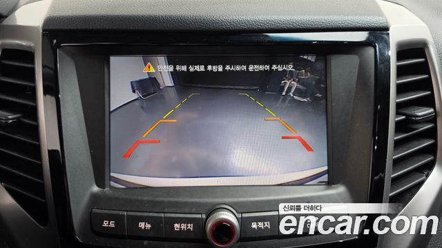 KG Mobility (SsangYong) Tivoli LX 2WD DLX 2015 — фото 14