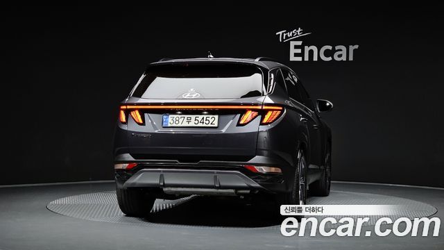Hyundai Tucson (NX4) Gasoline 1.6 Turbo 2WD Inspiration 2021 — фото 4