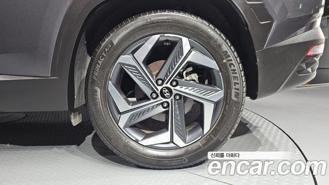 Hyundai Tucson (NX4) Gasoline 1.6 Turbo 2WD Inspiration 2021 — фото 21