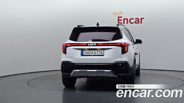Kia Seltos Gasoline 1.6 Turbo 2WD Signature 2023 — фото 4