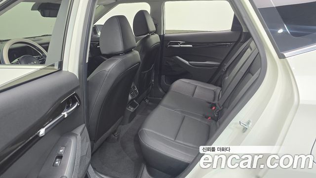 Kia Seltos Gasoline 1.6 Turbo 2WD Signature 2023 — фото 11