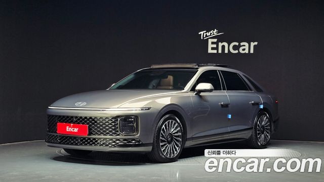 Hyundai Grandeur Hybrid (GN7) Calligraphy 2023 — фото 1