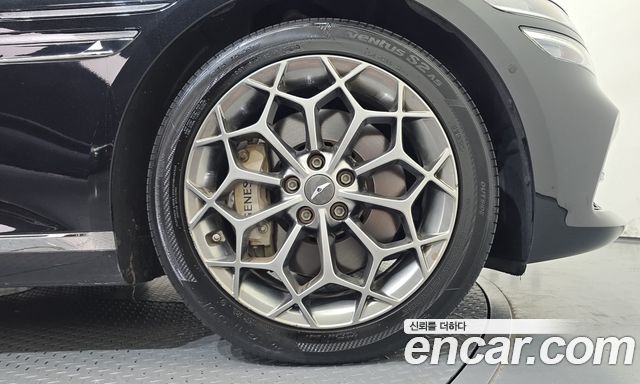 Genesis G80 (RG3) Gasoline 2.5 Turbo AWD 2024 — фото 5