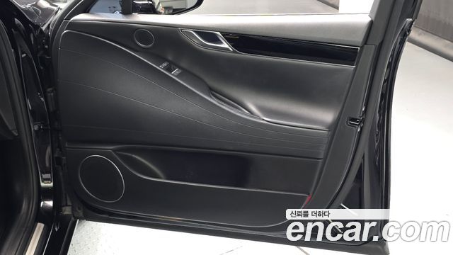 Genesis G80 (RG3) Gasoline 2.5 Turbo AWD 2024 — фото 25
