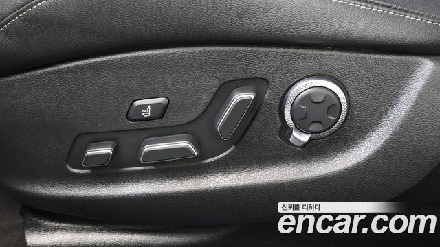 Genesis G80 (RG3) Gasoline 2.5 Turbo AWD 2024 — фото 32