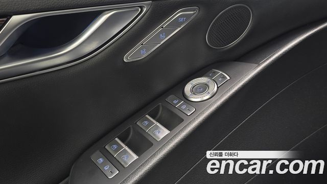 Genesis G80 (RG3) Gasoline 2.5 Turbo AWD 2024 — фото 38