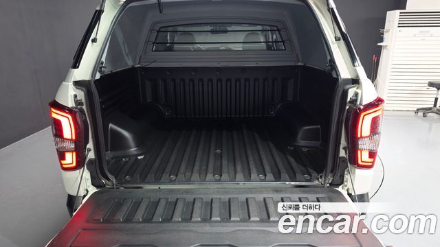 KG Mobility (SsangYong) Rexton Sports Diesel 2.2 4WD Prestige 2023 — фото 20