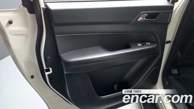 KG Mobility (SsangYong) Rexton Sports Diesel 2.2 4WD Prestige 2023 — фото 25