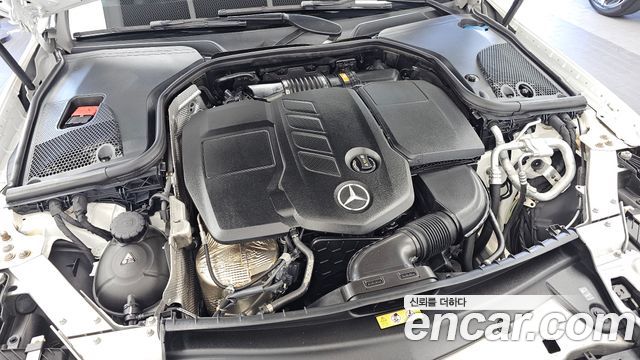 Mercedes-Benz E-Class (W213) E220d 4MATIC Exclusive 2022 — фото 6