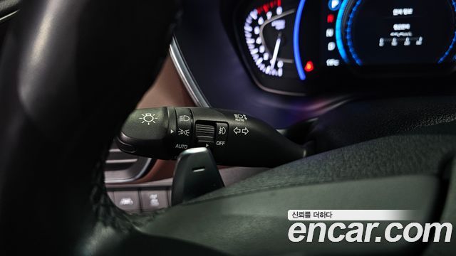 Hyundai Santa Fe (TM) Gasoline 2.0T 4WD Inspiration 2019 — фото 44