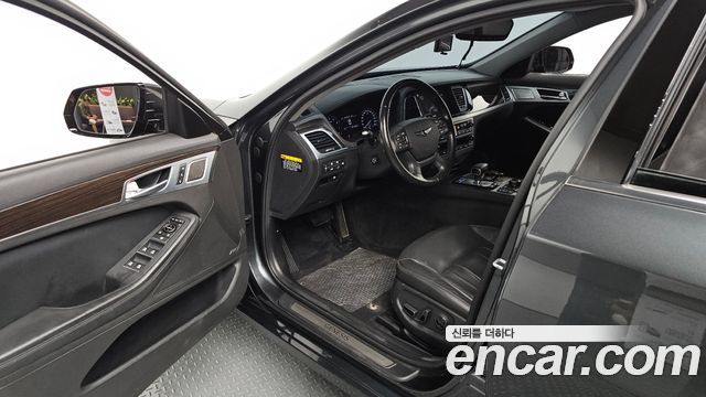 Genesis G80 3.3 GDI AWD Premium Luxury 2019 — фото 10