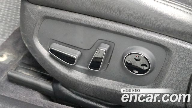 Genesis G80 3.3 GDI AWD Premium Luxury 2019 — фото 19