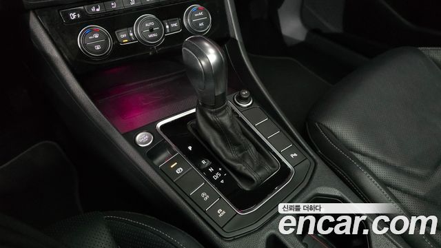 Volkswagen Jetta (VII) 1.4 TSI Prestige 2020 — фото 9