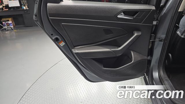 Volkswagen Jetta (VII) 1.4 TSI Prestige 2020 — фото 25