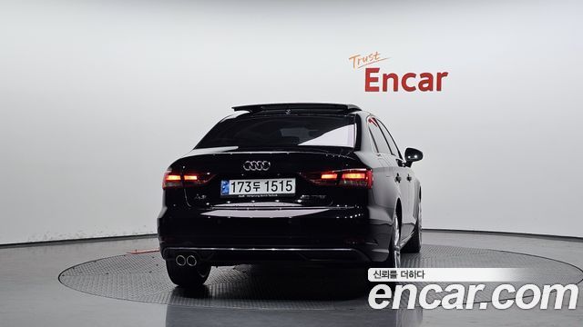 Audi A3 40 TFSI 8V 2018 — фото 4