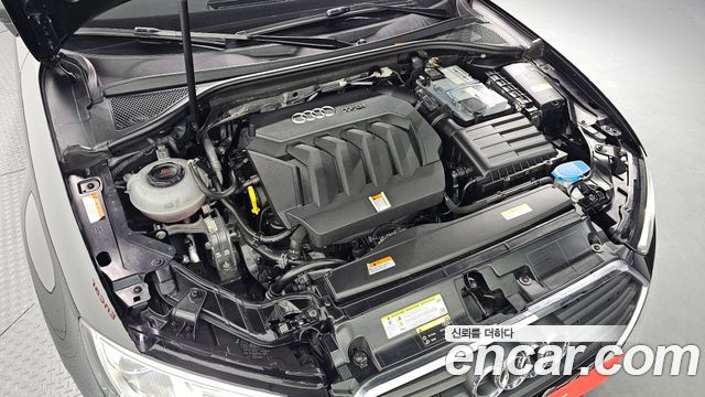 Audi A3 40 TFSI 8V 2018 — фото 6