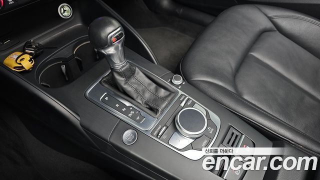 Audi A3 40 TFSI 8V 2018 — фото 9