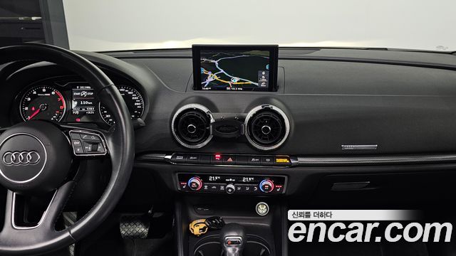 Audi A3 40 TFSI 8V 2018 — фото 13