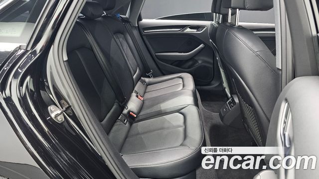 Audi A3 40 TFSI 8V 2018 — фото 28
