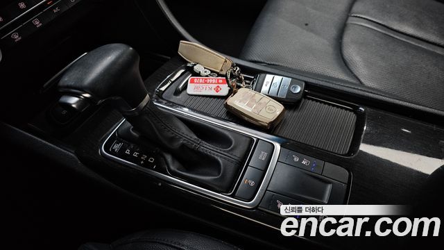 Kia K5 (II) 2.0 Prestige 2019 — фото 9