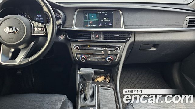 Kia K5 (II) 2.0 Prestige 2019 — фото 13