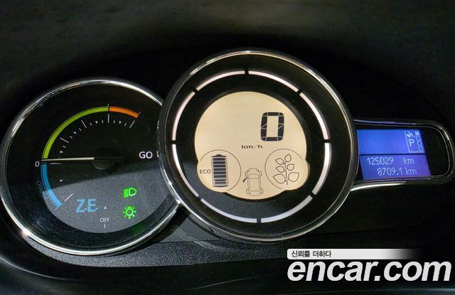 Renault Korea SM3 Z.E. RE 2018 — фото 10