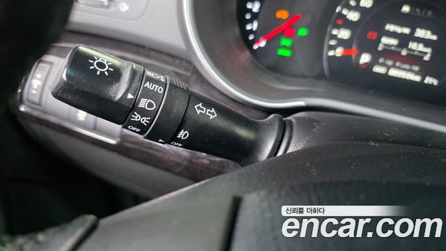 Kia Sorento R Diesel 2.2 4WD Prestige 2014 — фото 29