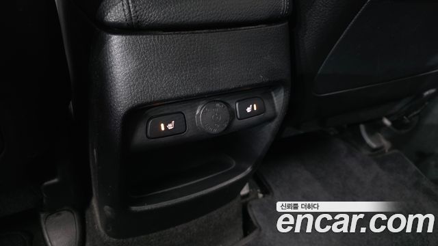 Kia Sorento R Diesel 2.2 4WD Prestige 2014 — фото 30