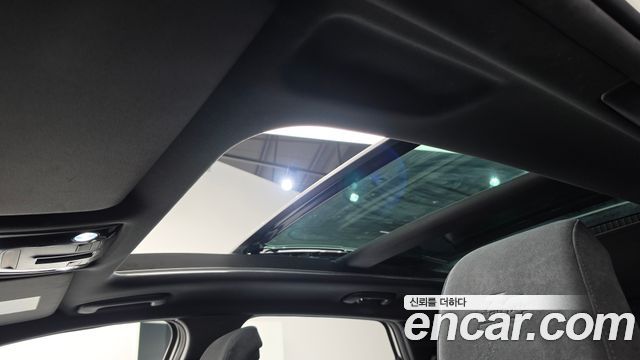 Kia Sportage (V) Gasoline 1.6 Turbo 2WD 30TH Edition 2024 — фото 19
